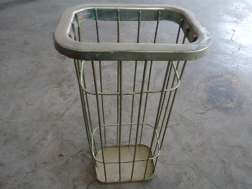 <b>梯形骨架</b>